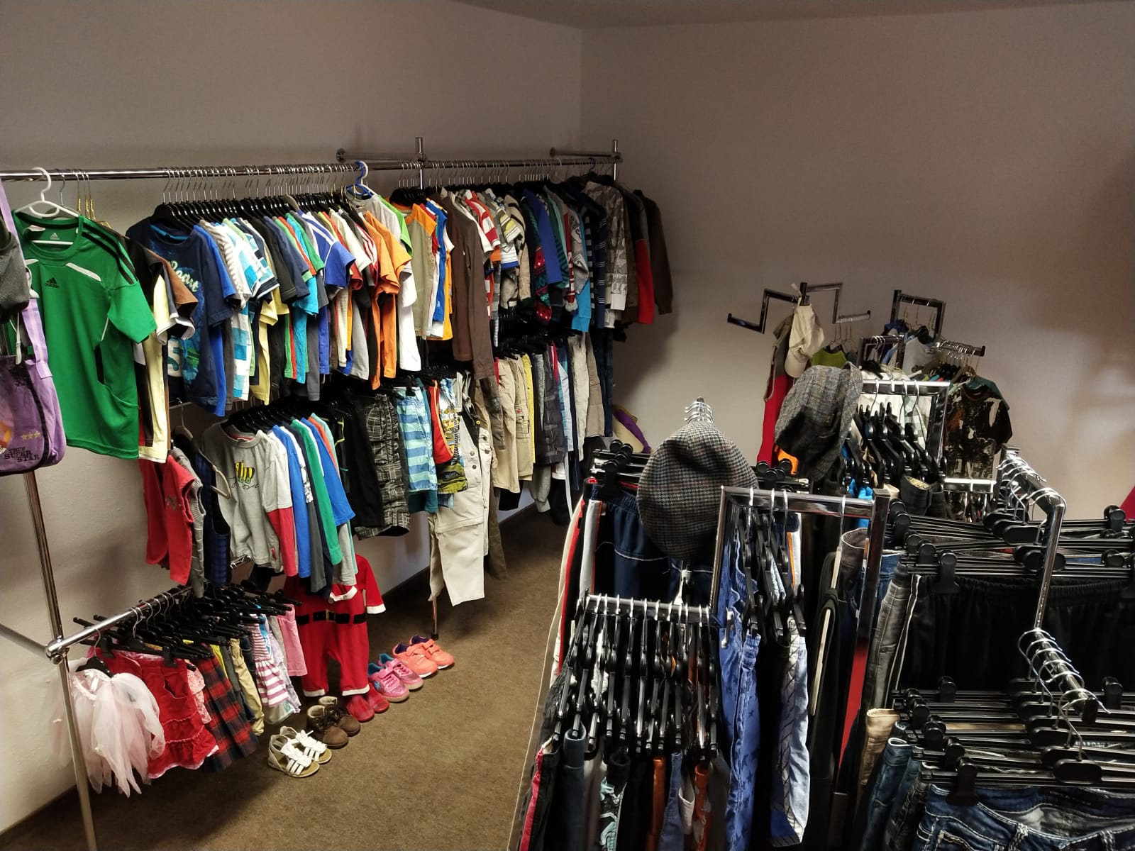 Rowi-Metallhandel - Second-Hand Shop